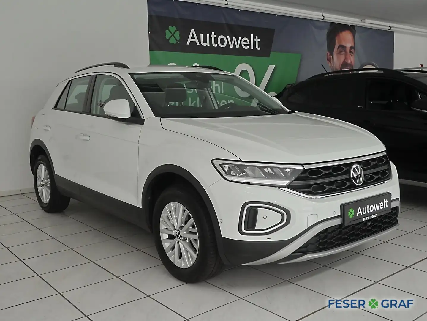 Volkswagen T-Roc Life 1.5 TSI DSG AHK LED VIRTUAL DAB+ PDC Weiß - 2