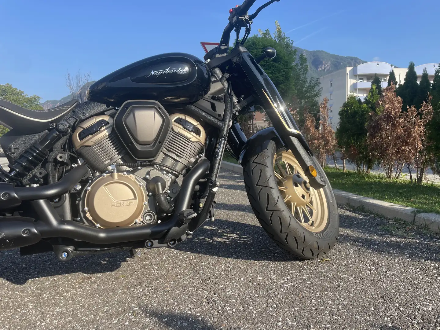 Benda Napoleonbob 500 chopper - 1