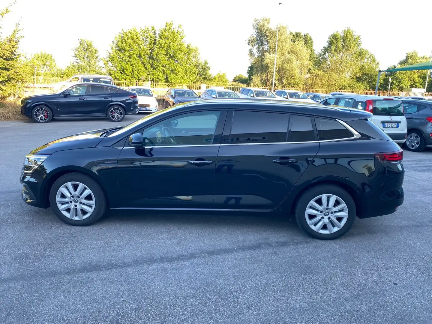 Renault Megane Mégane Sporter Blue dCi 115 CV EDC Business Nero - 2