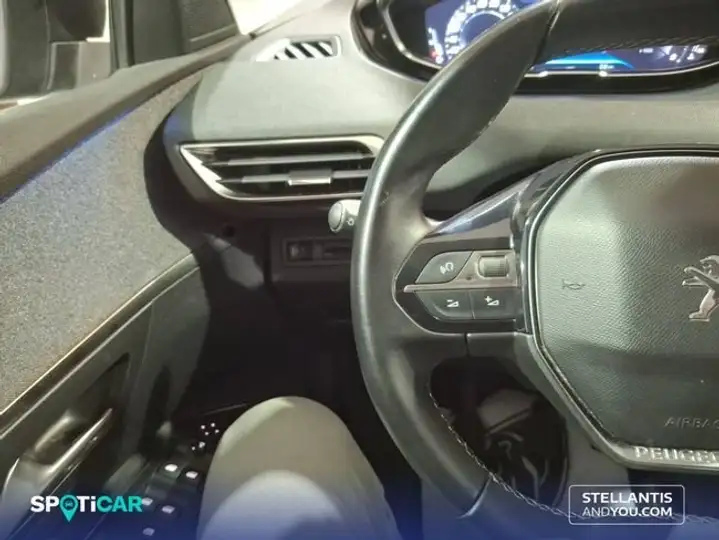 Peugeot 3008 1.5 BlueHDI Allure 6V 2020, foto 13