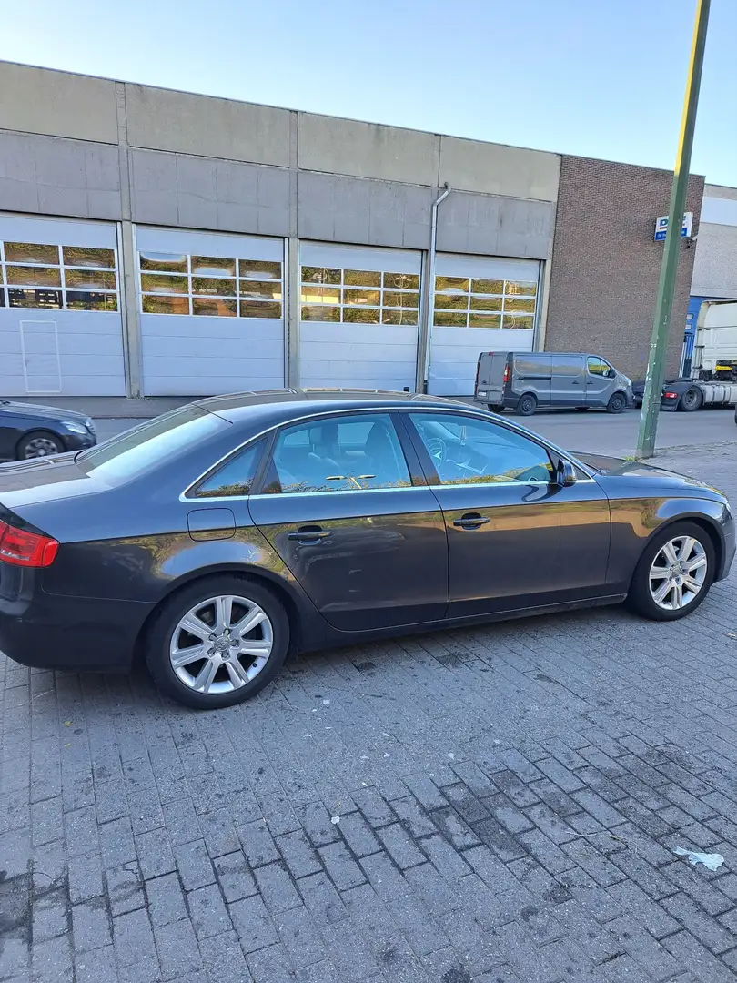 Audi A4 2.0 TDi e Start/Stop DPF - 2