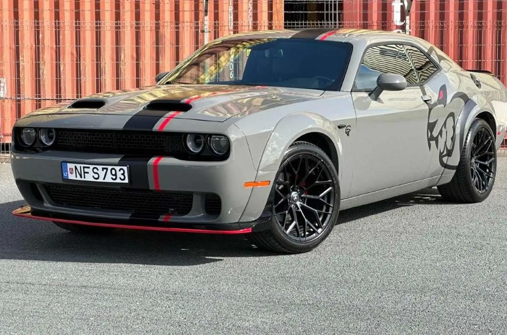 Dodge Challenger R/T T/A Gris - 1