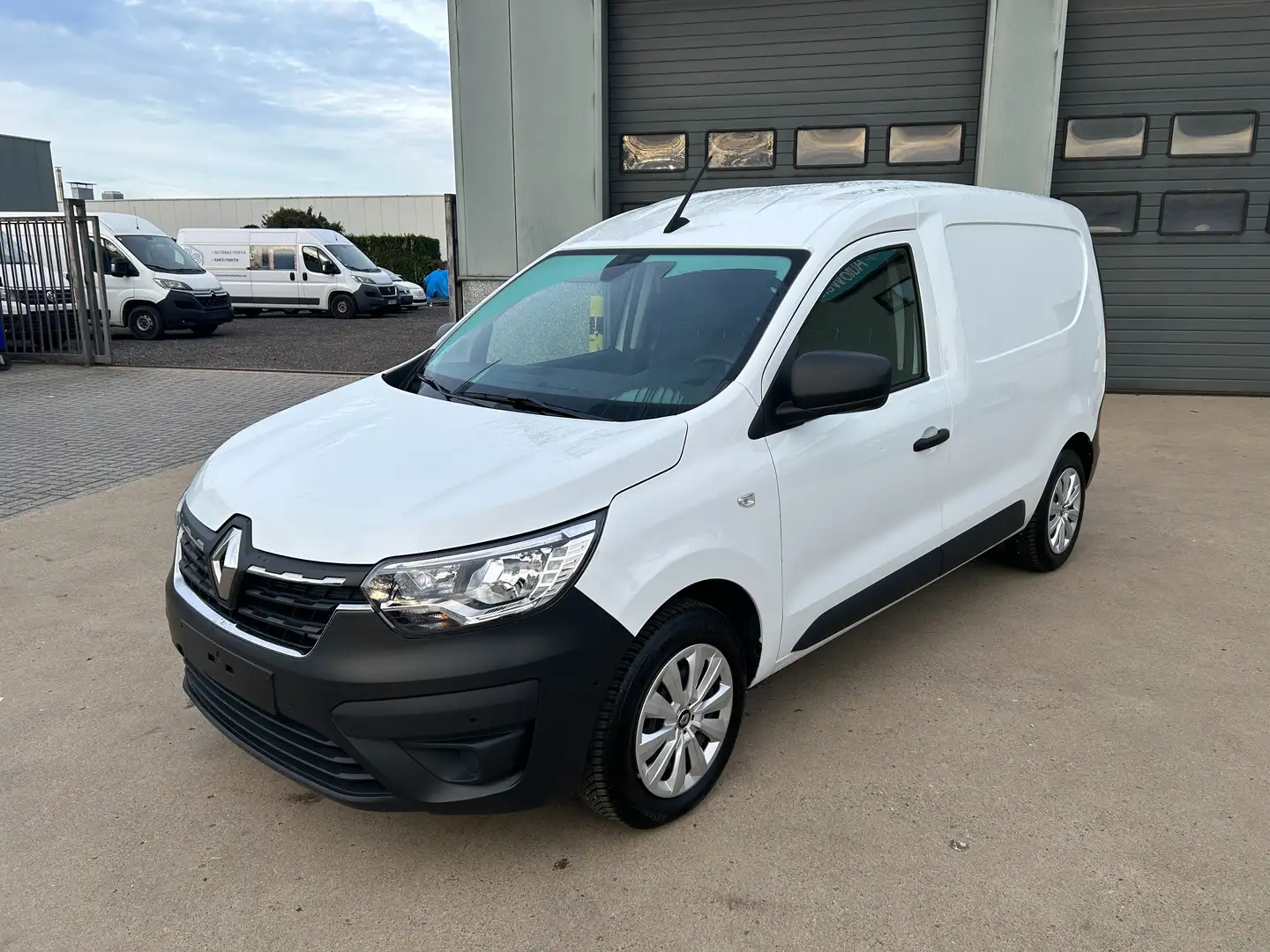 Renault Express 1.5dci airco navi camera cruise enzo confort uitv. Wit - 1