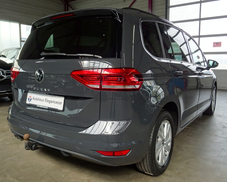 Volkswagen Touran TOURAN 2.0 TDI CL.*PANO*AHK*ACC*CAM*LED*KEY*LED* — photo 8
