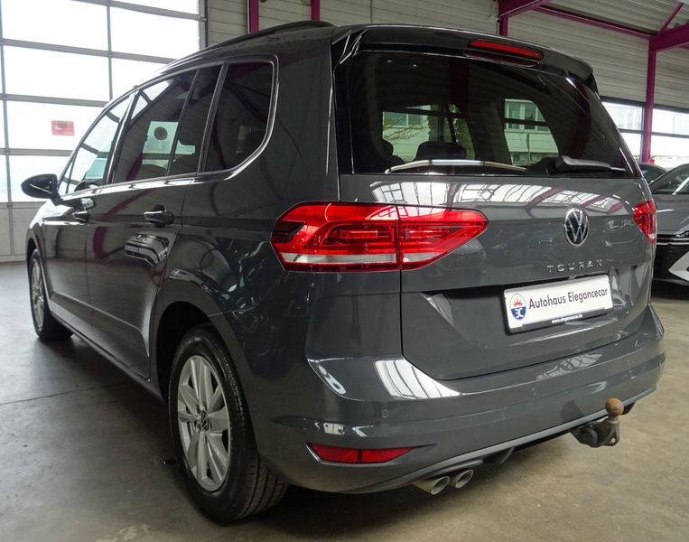 Volkswagen Touran TOURAN 2.0 TDI CL.*PANO*AHK*ACC*CAM*LED*KEY*LED* — photo 9