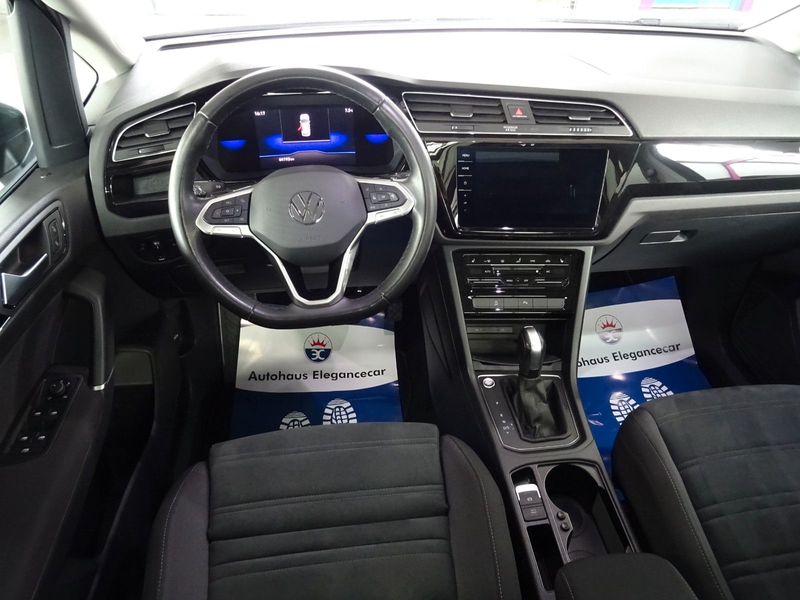 Volkswagen Touran TOURAN 2.0 TDI CL.*PANO*AHK*ACC*CAM*LED*KEY*LED* — photo 3