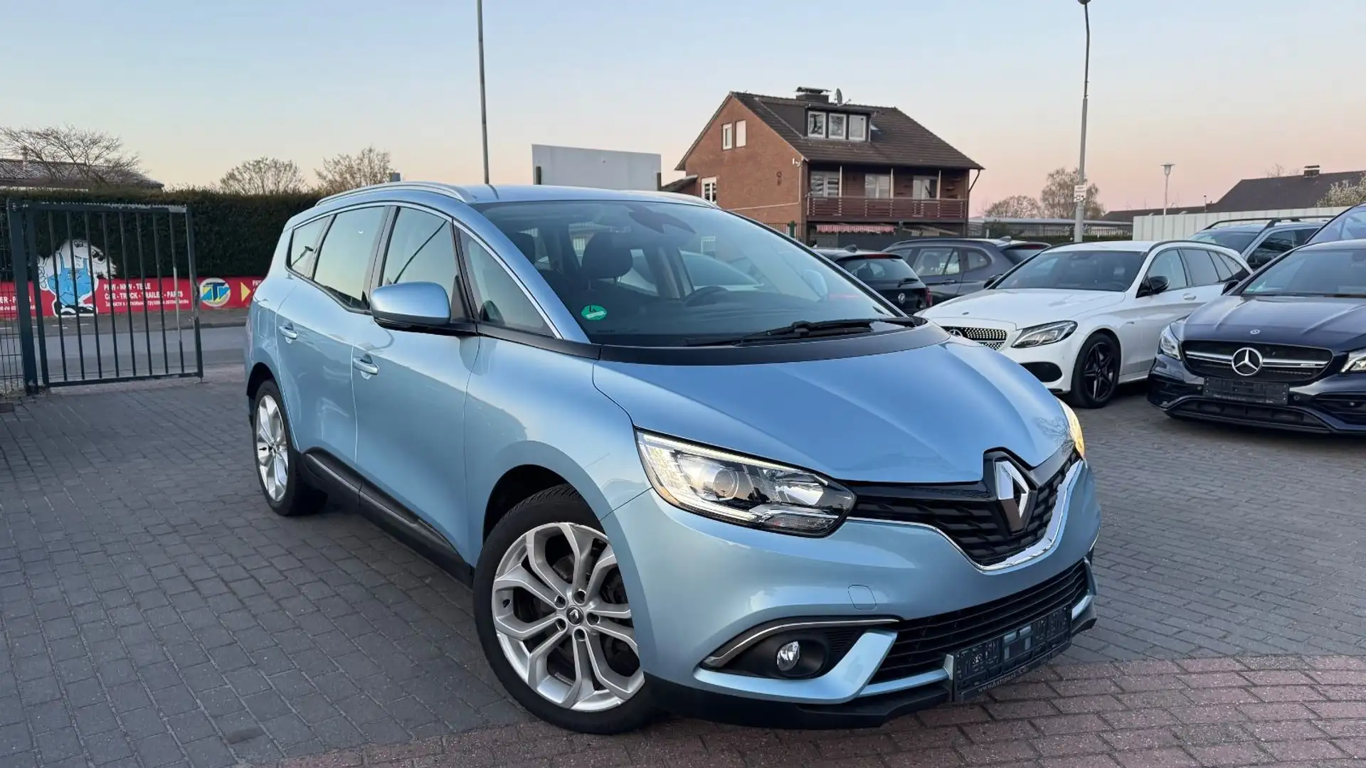 Renault Scenic IV Grand Experience |NAVI |2.HAND |KLIMA Blau - 1