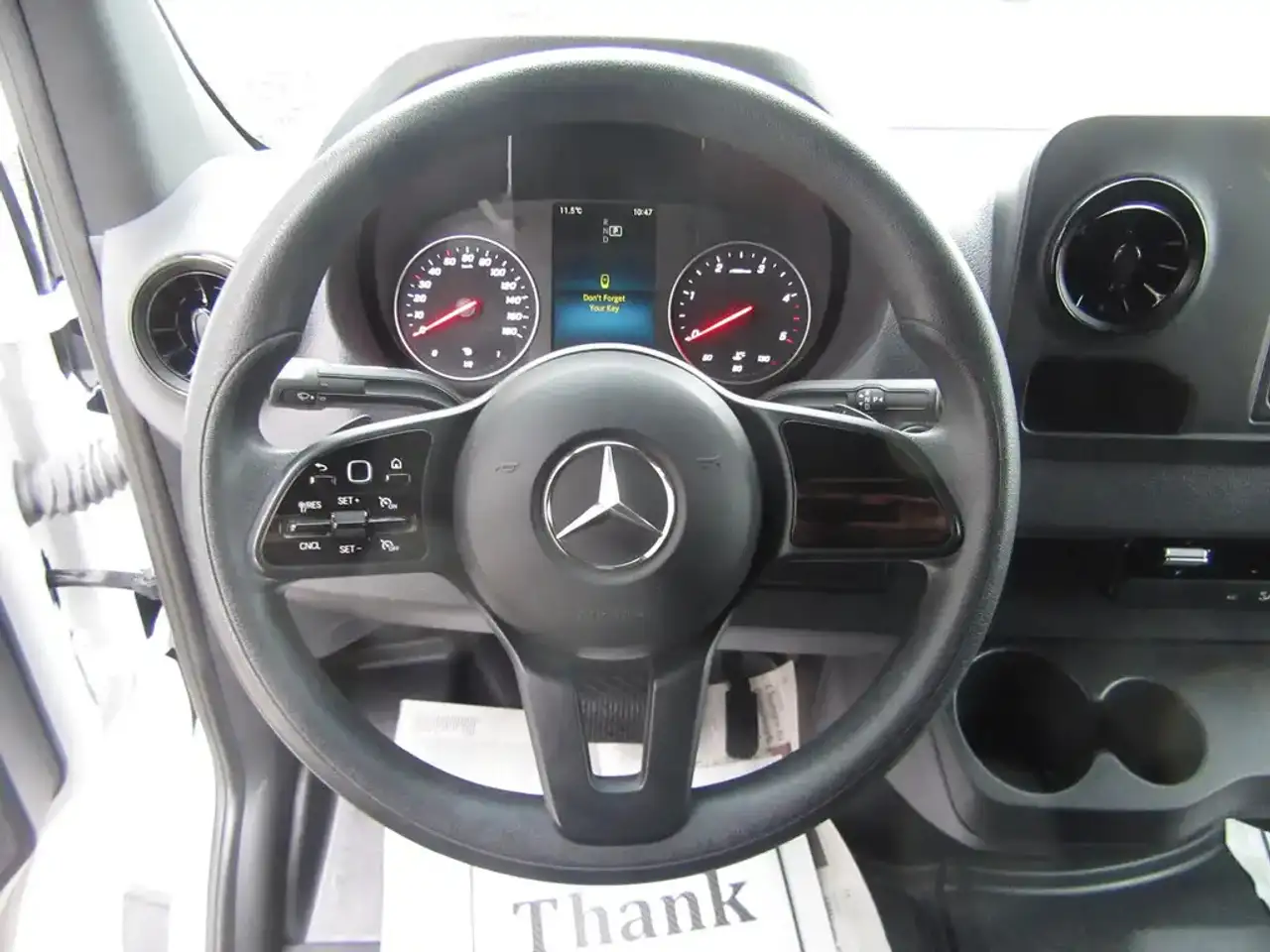 Mercedes-Benz Sprinter снимка Mercedes-Benz Sprinter