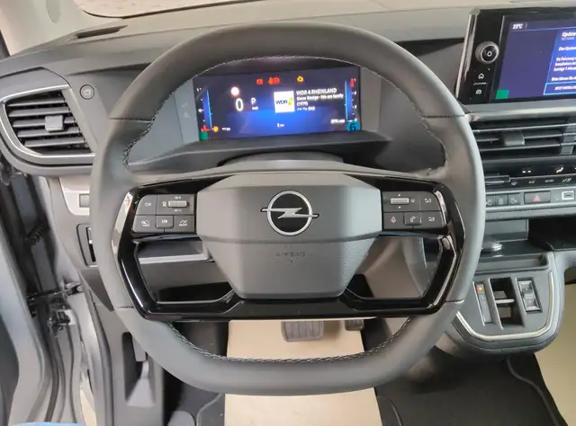 Opel Zafira view 12