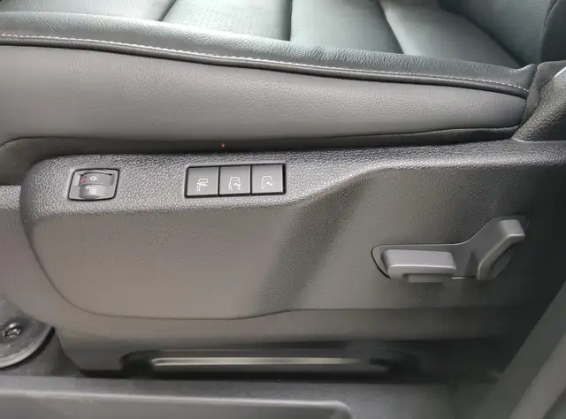 Opel Zafira view 9