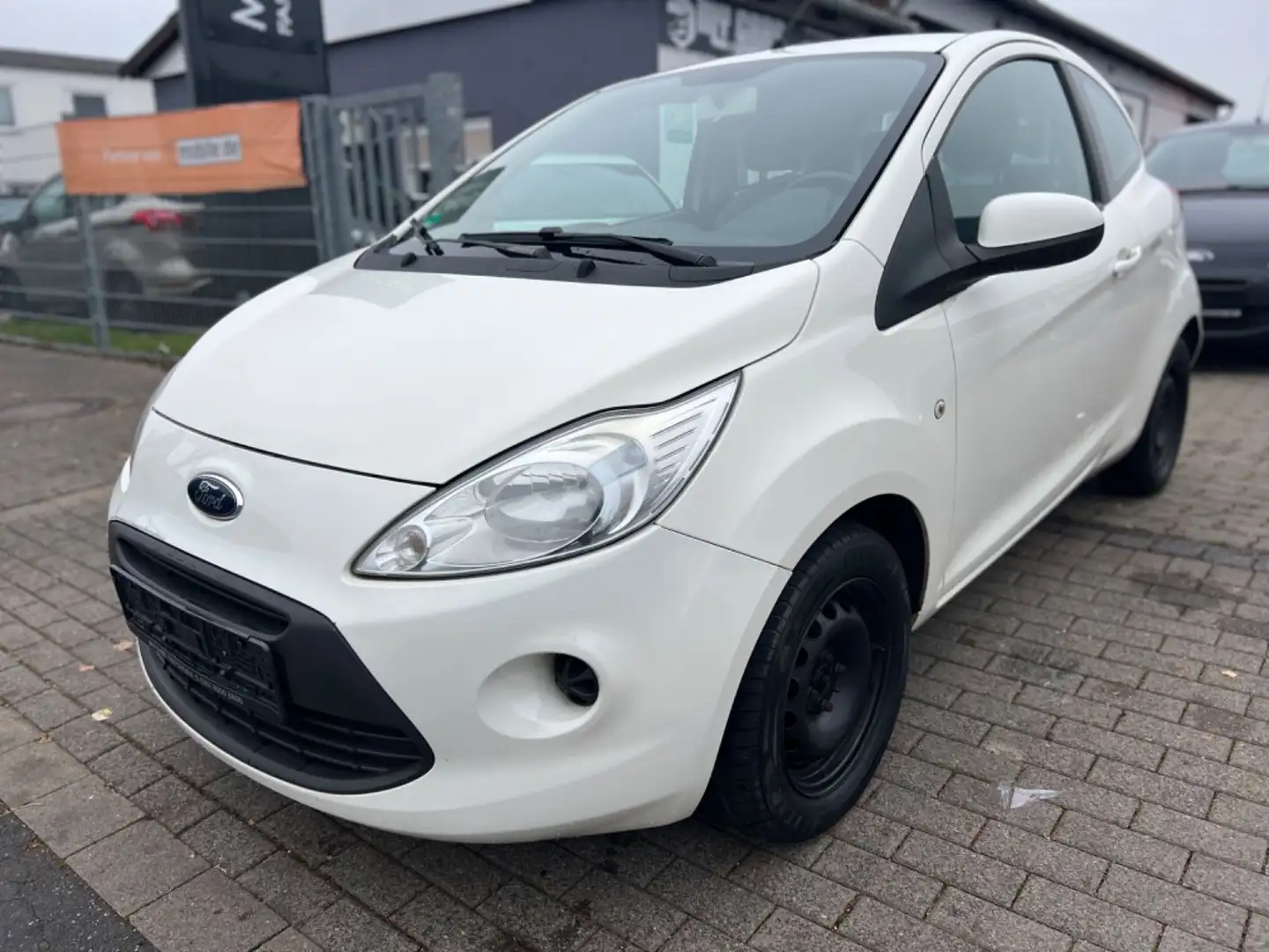 Ford Ka/Ka+ Trend KLIMA 1.HAND ! TÜV NEU ! Weiß - 2