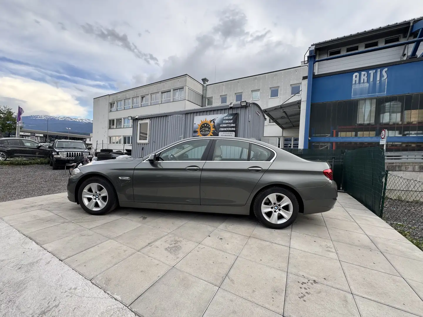 BMW 530 530 d Grau - 2