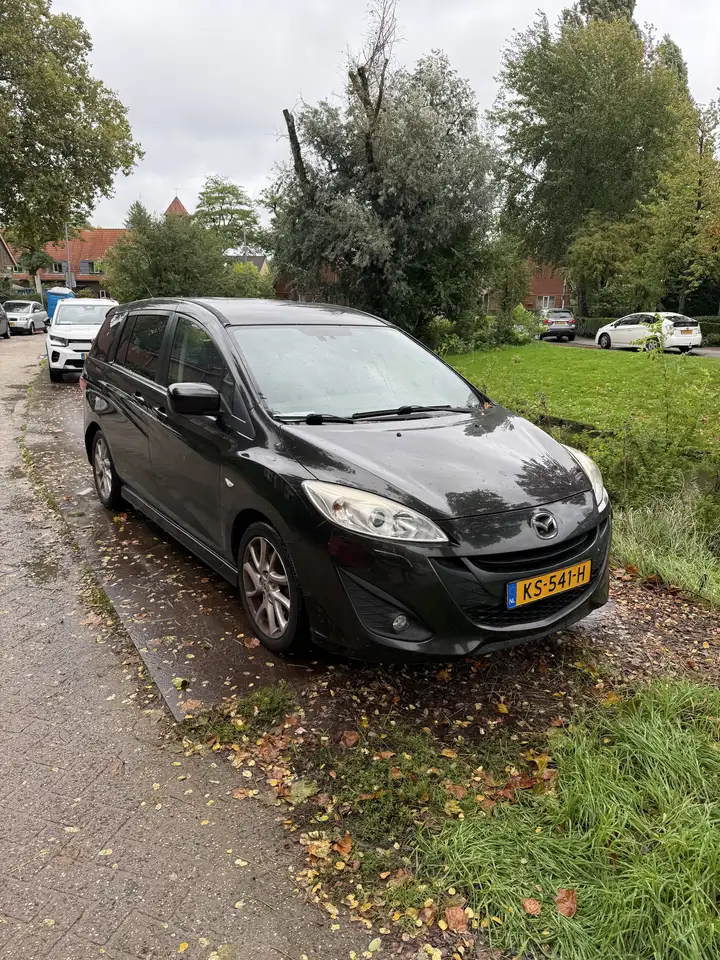 Mazda 5