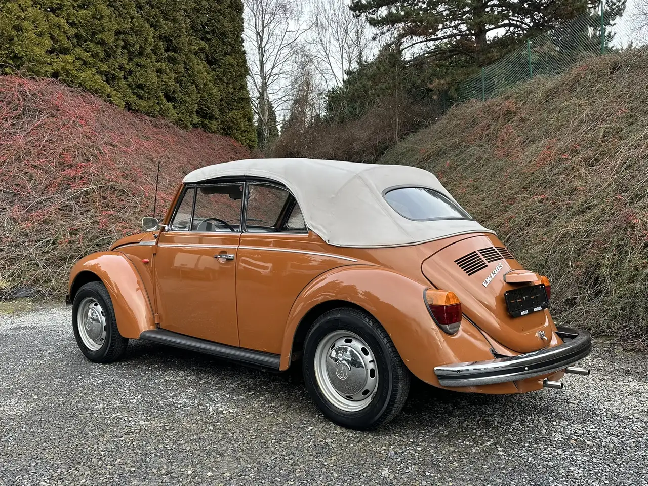 Volkswagen Coccinelle 1303 Cabriolet / CT Vert /Roule parfaitement!, foto 7