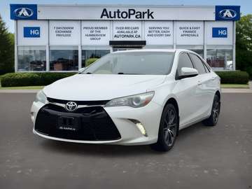 XSE Power Sunroof | Blind Spot Monitor | Navigation System | Heated Seats | RearView Camera