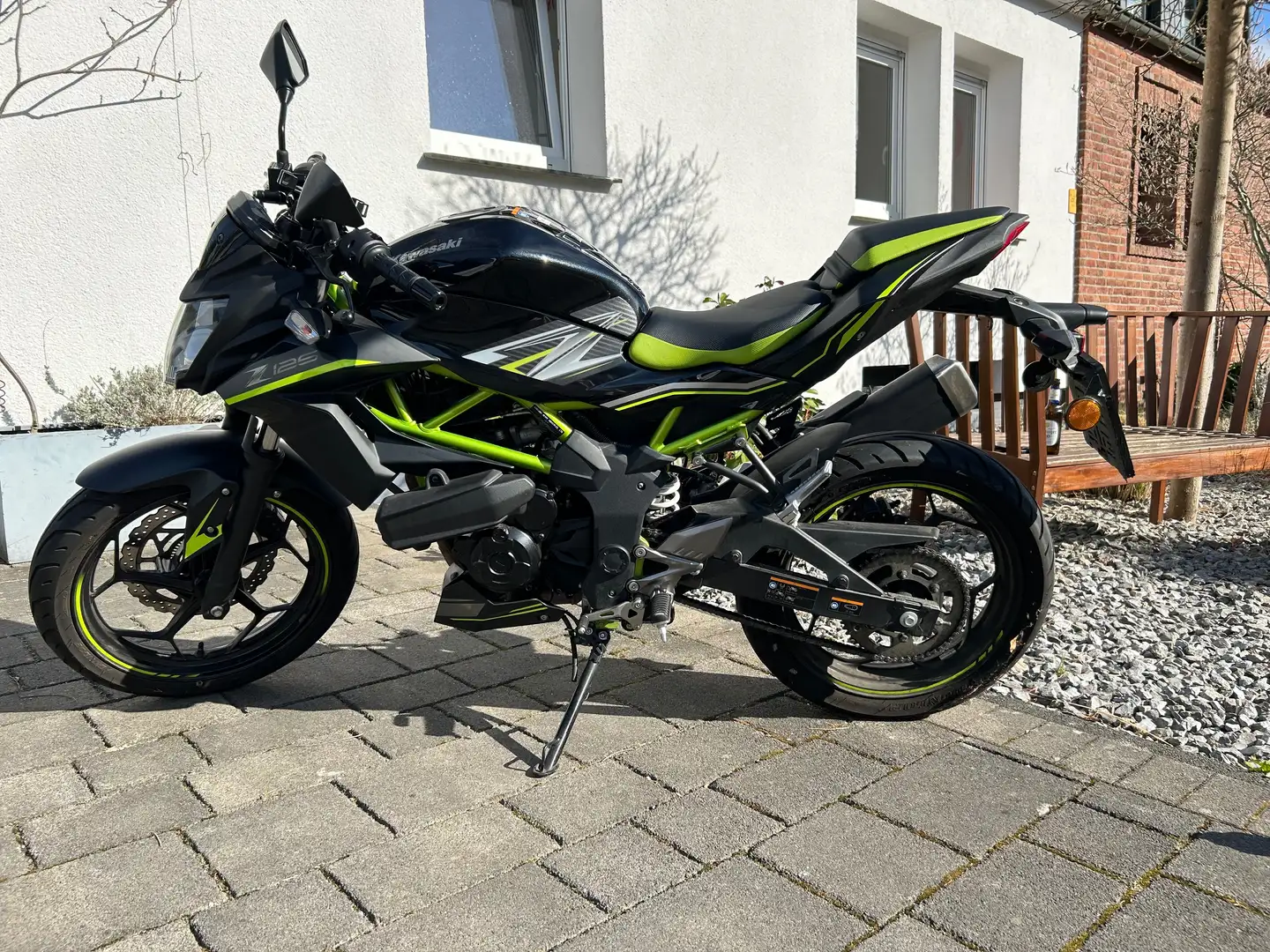Kawasaki Z 125 BR125L Black - 1