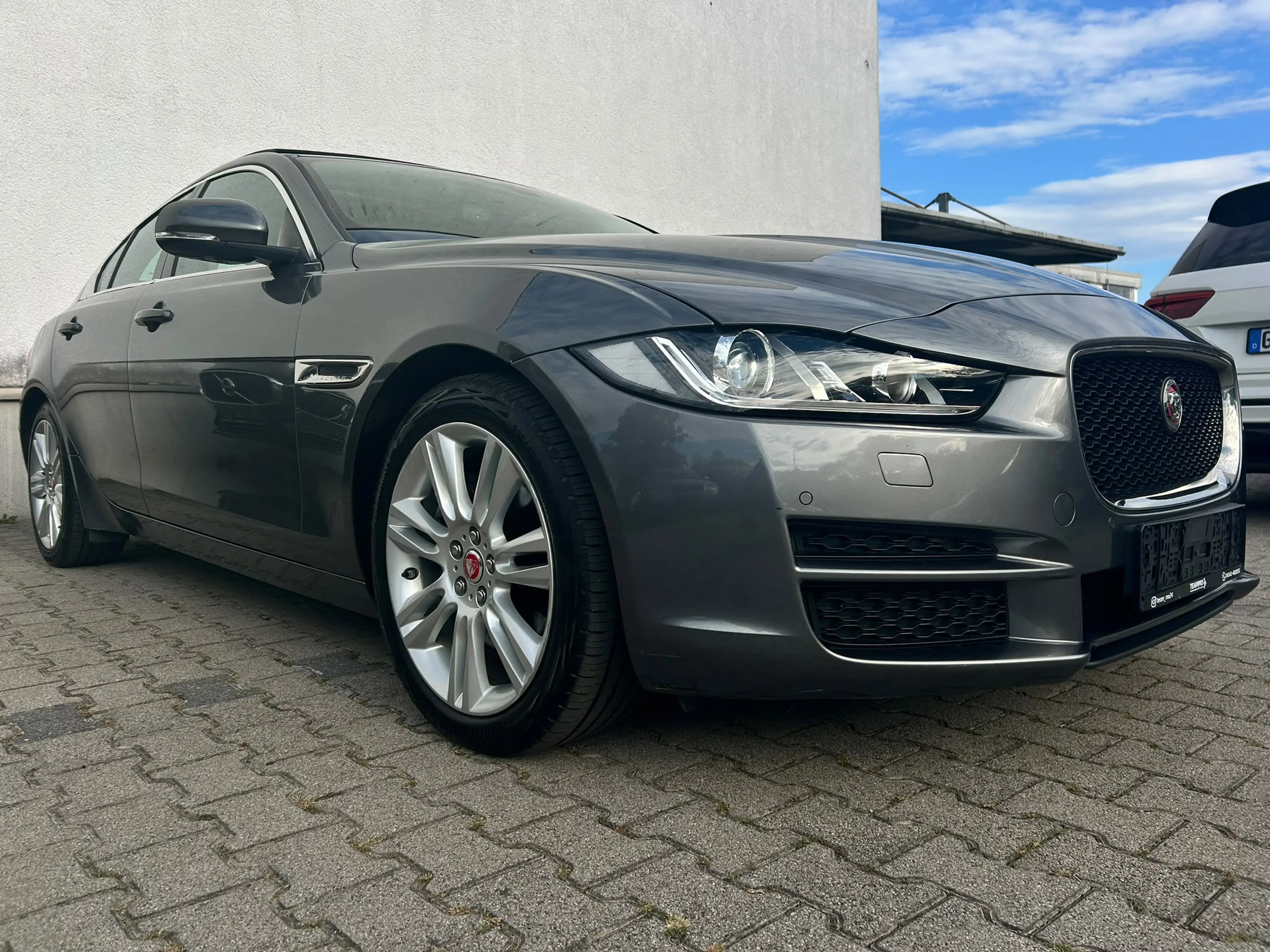 Jaguar XE PRESTIGE AB 119€|LEDER|LED|PANO|KAMERA| — photo 5