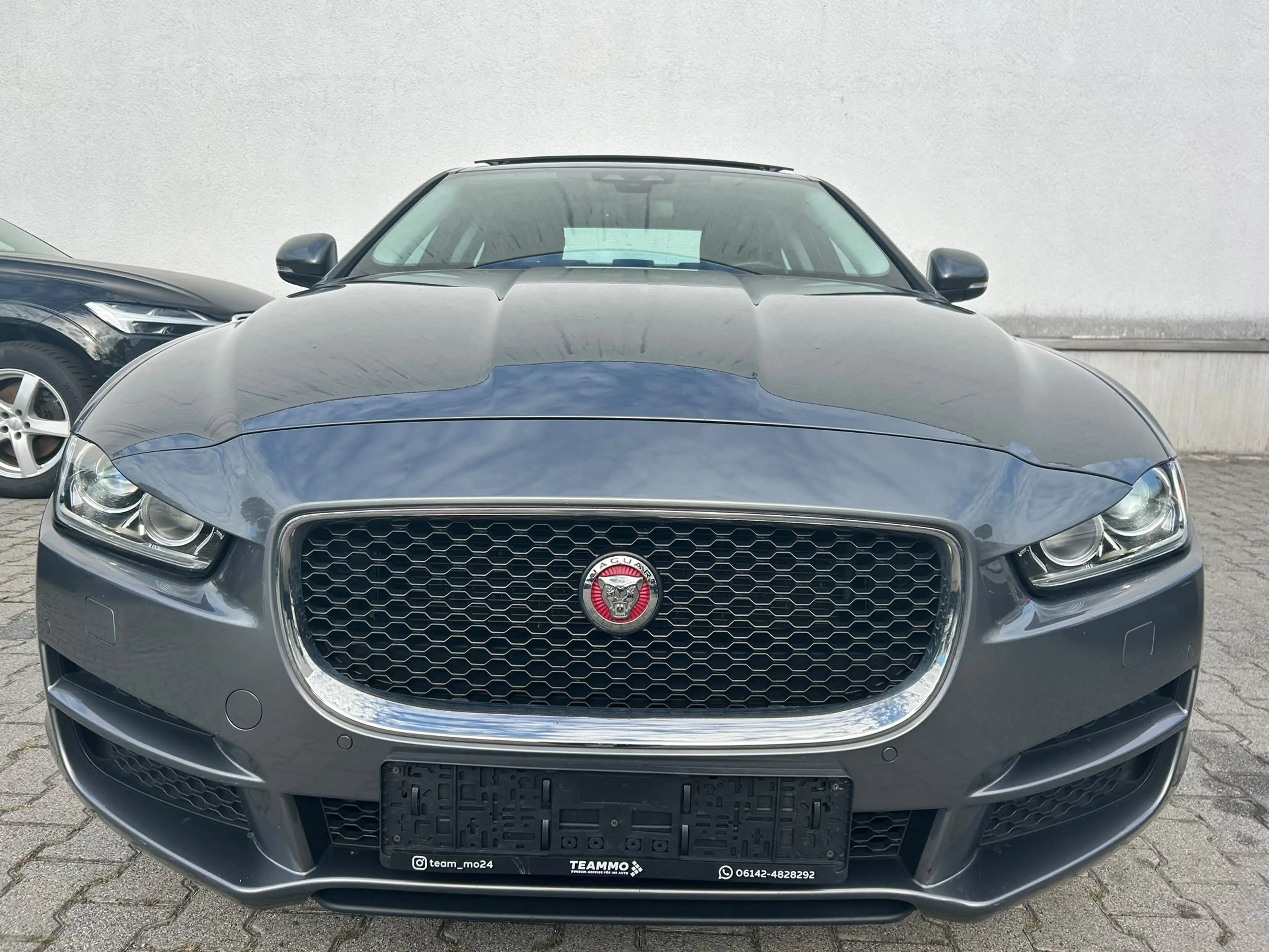 Jaguar XE PRESTIGE AB 119€|LEDER|LED|PANO|KAMERA| — photo 2
