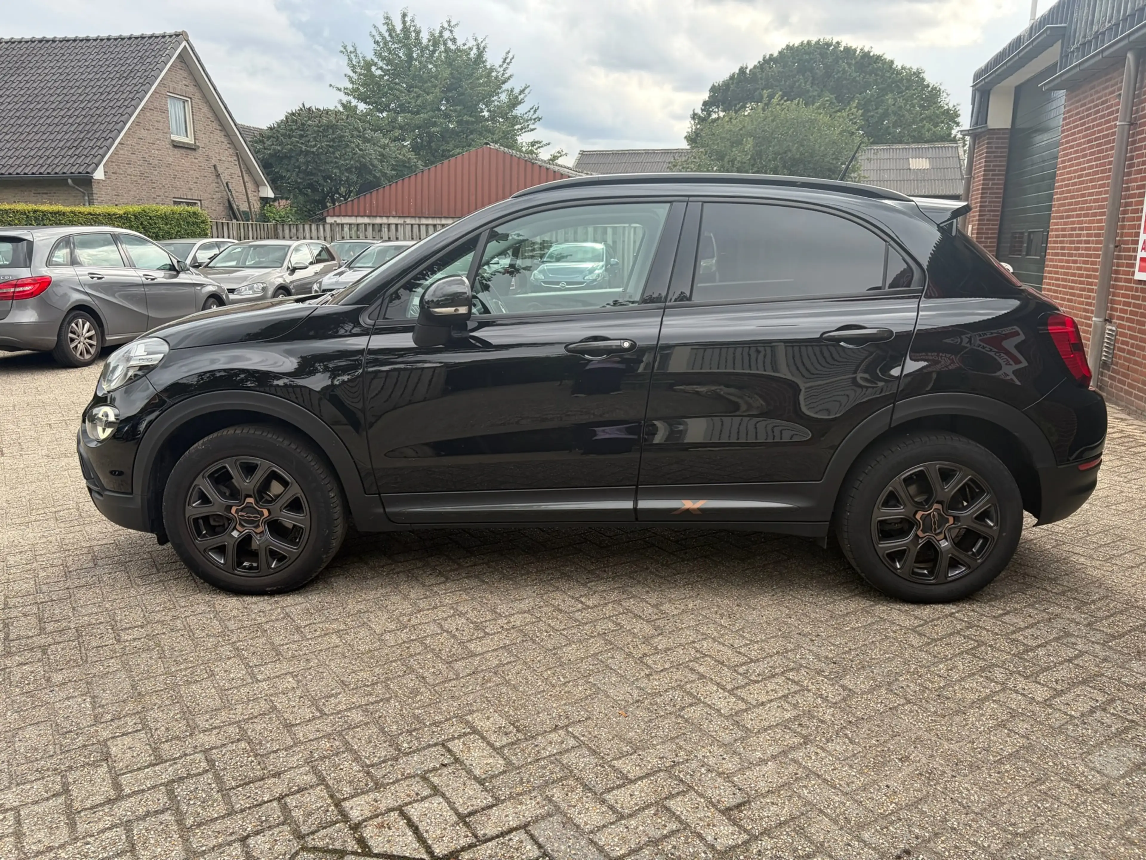 Fiat 500X 1.6i E-Torq S-DESIGN CITY CROSS — photo 10
