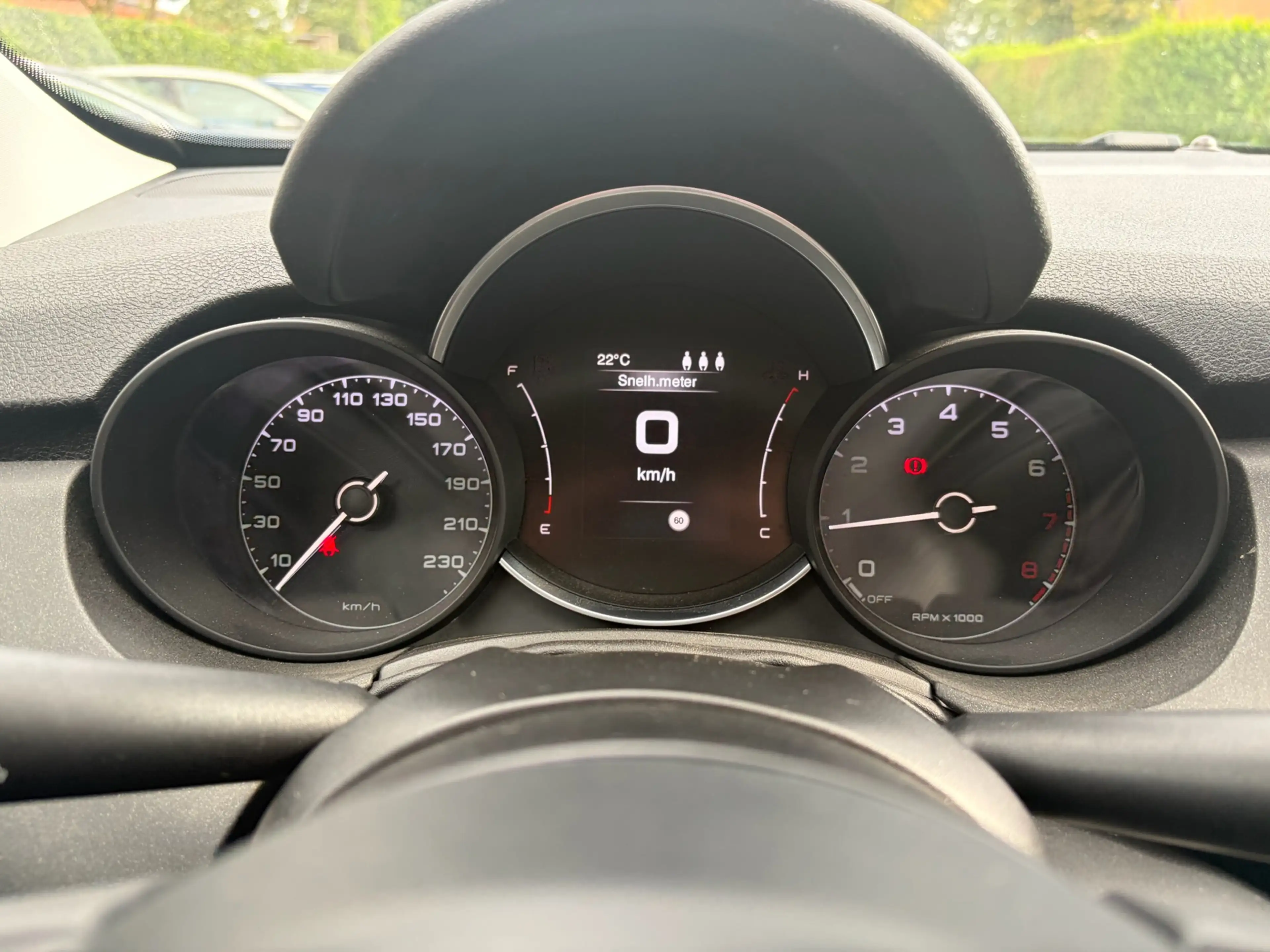 Fiat 500X 1.6i E-Torq S-DESIGN CITY CROSS — photo 17