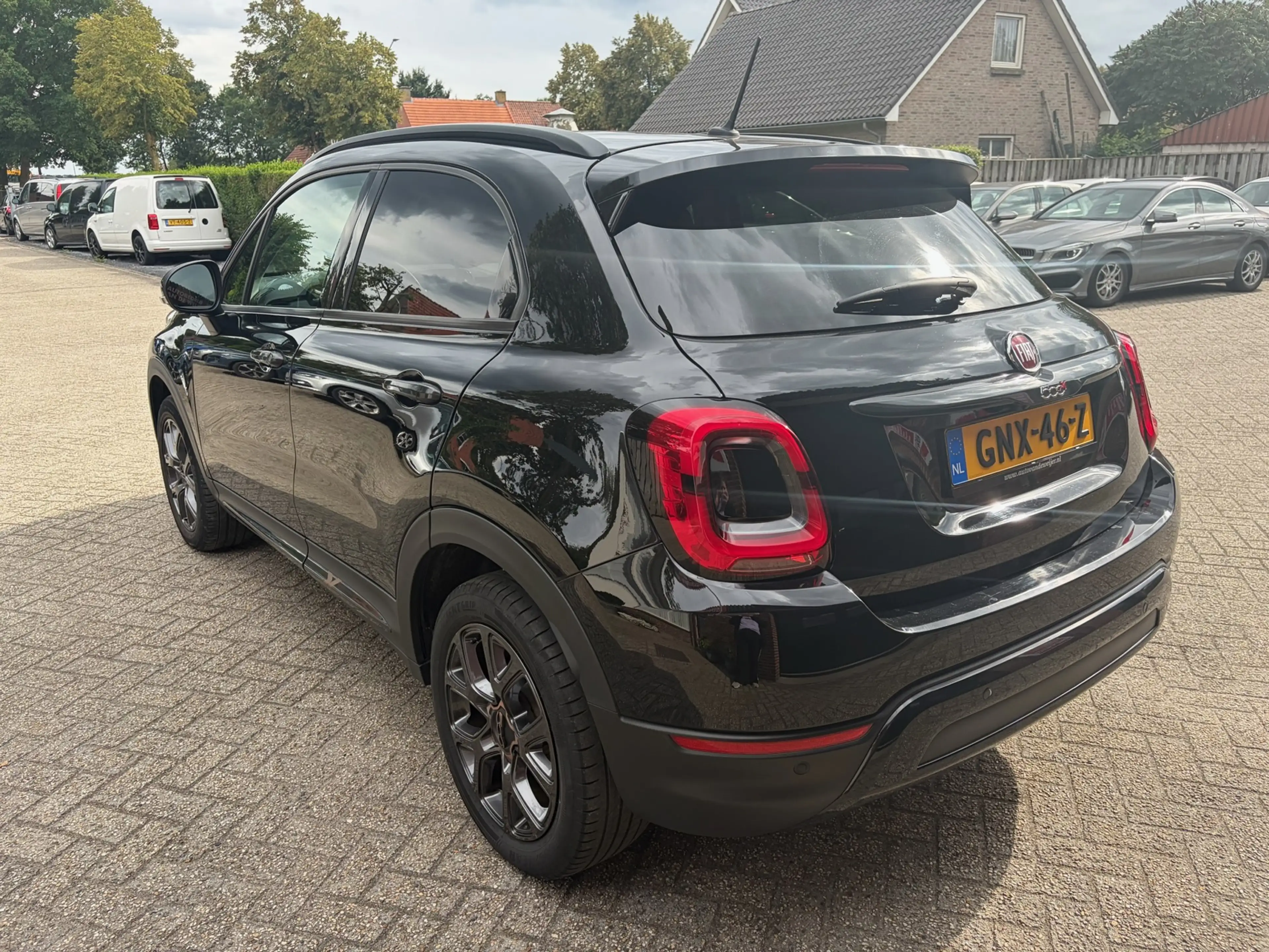 Fiat 500X 1.6i E-Torq S-DESIGN CITY CROSS — photo 9