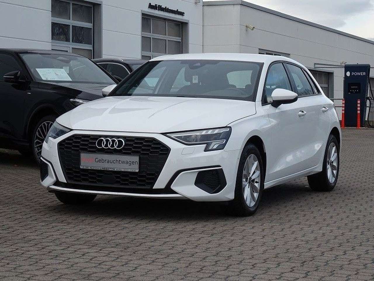 Audi A3 2023 — Sportback 30 TFSI S-tronic / Business-Paket