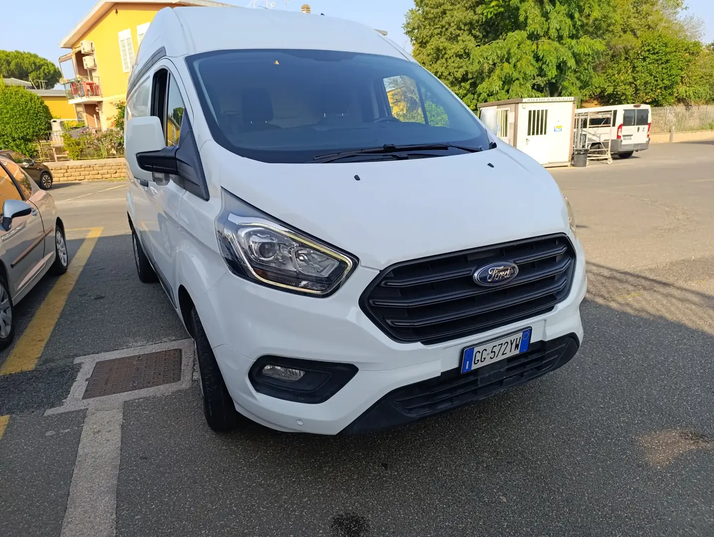Ford Transit CUSTOM L2H2 Weiß - 2