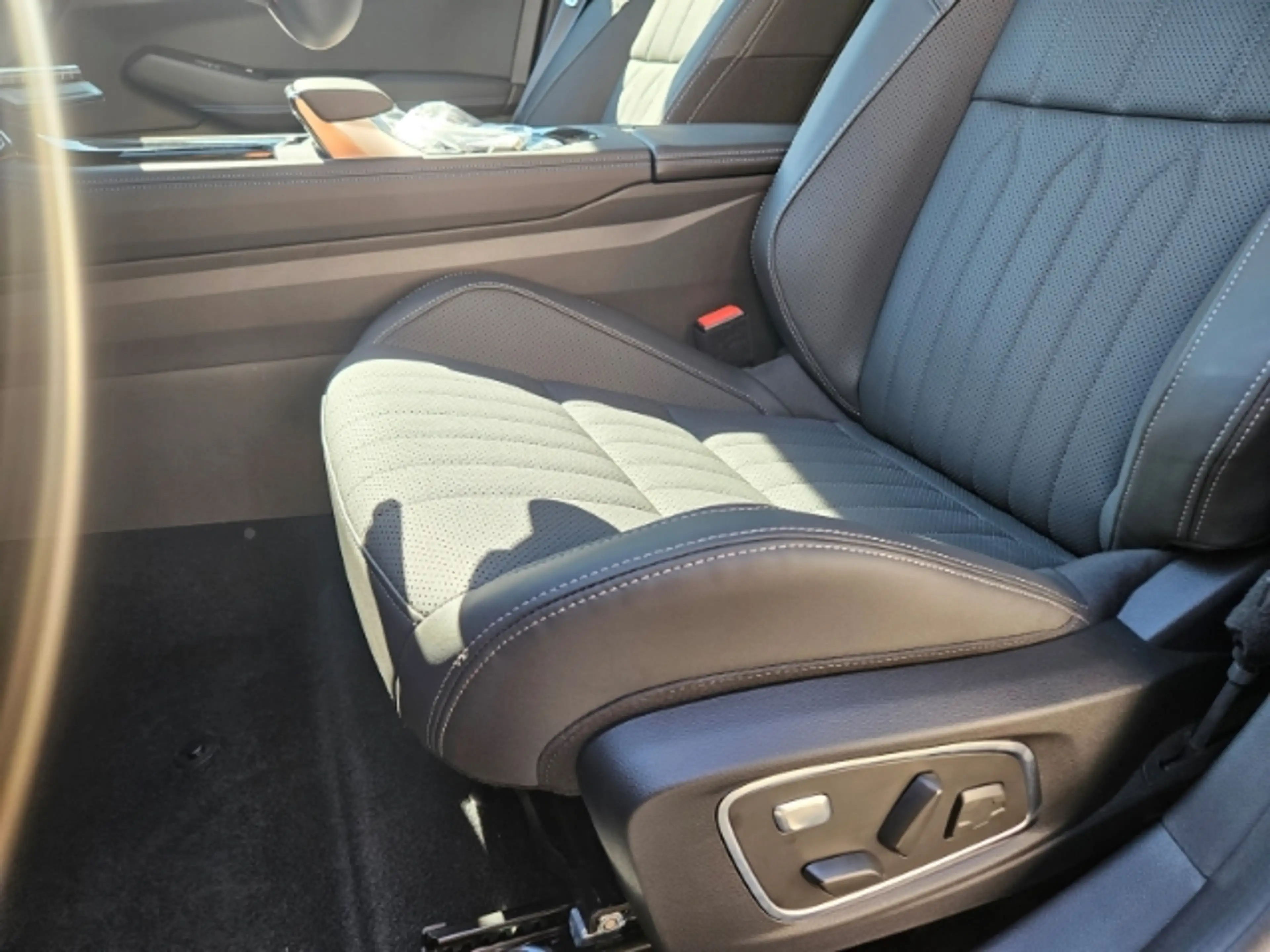 Renault Rafale 200 E-Tech Full Hybrid Esprit Alpine Panoramadach — photo 13