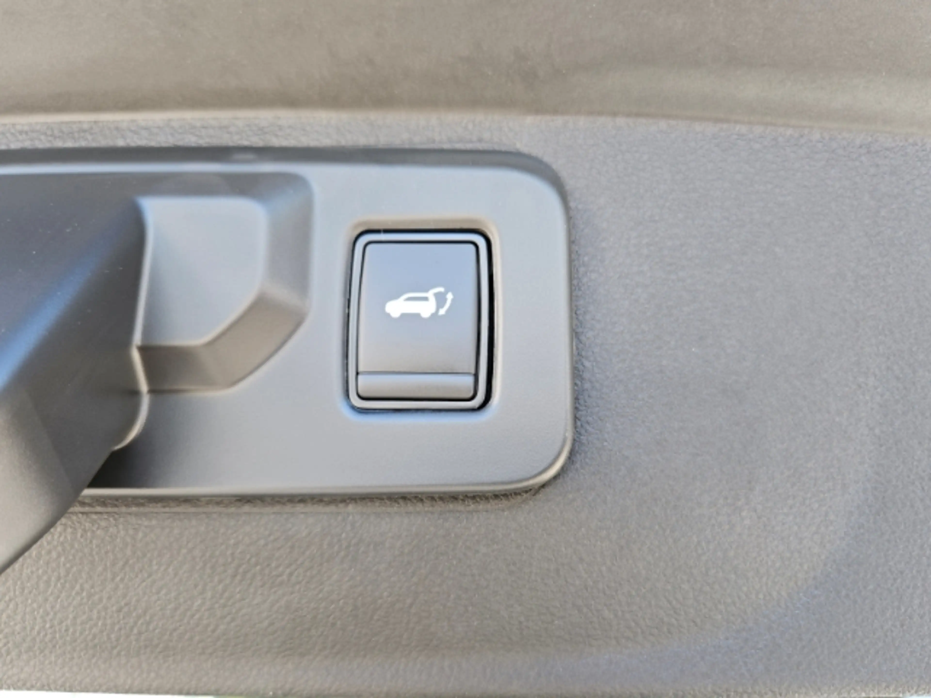 Renault Rafale 200 E-Tech Full Hybrid Esprit Alpine Panoramadach — photo 15
