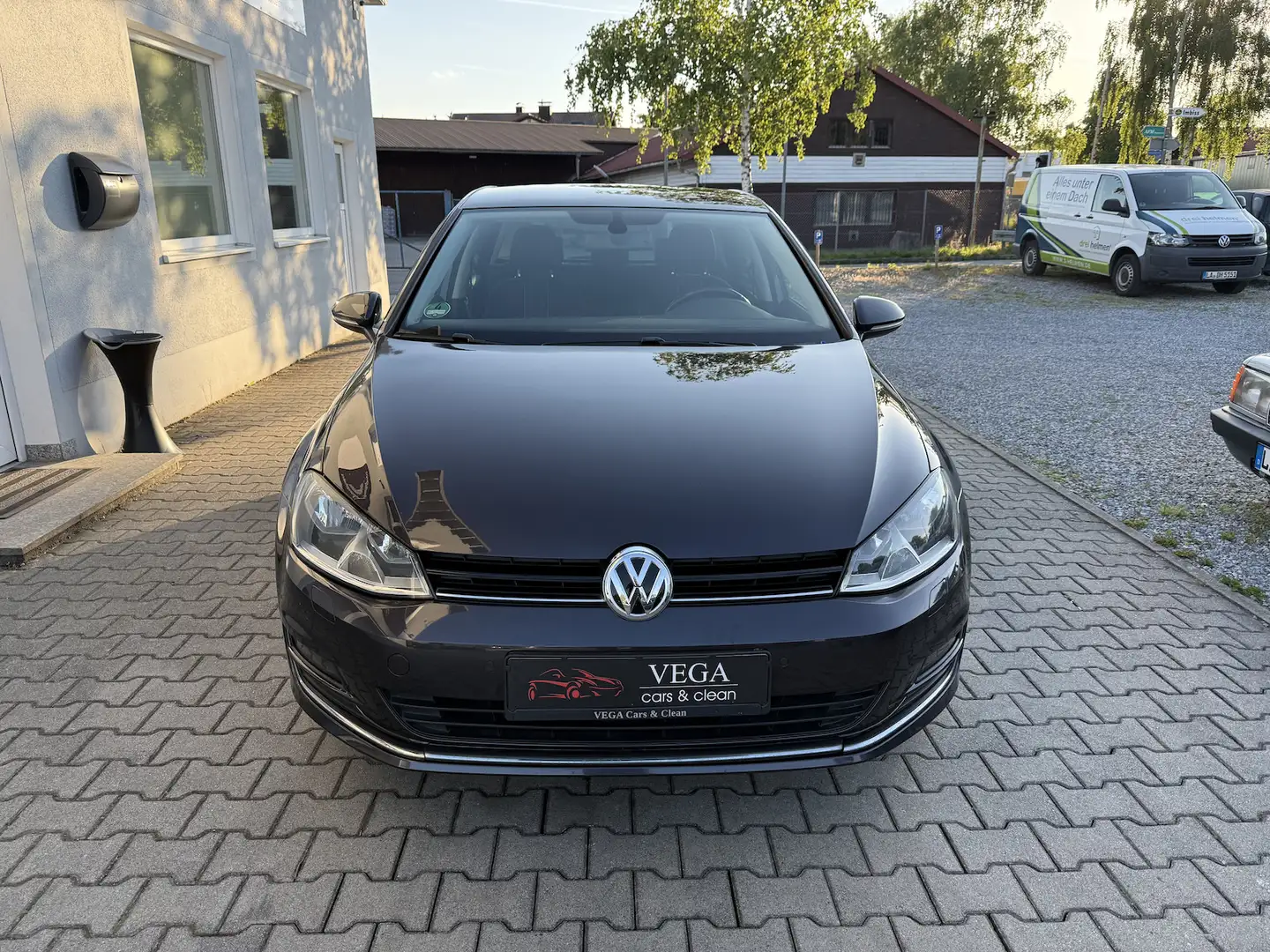 Volkswagen Golf Lounge BMT 1.4 TSI AUT SHZ PDC TEMP BT BC @ Grijs - 2