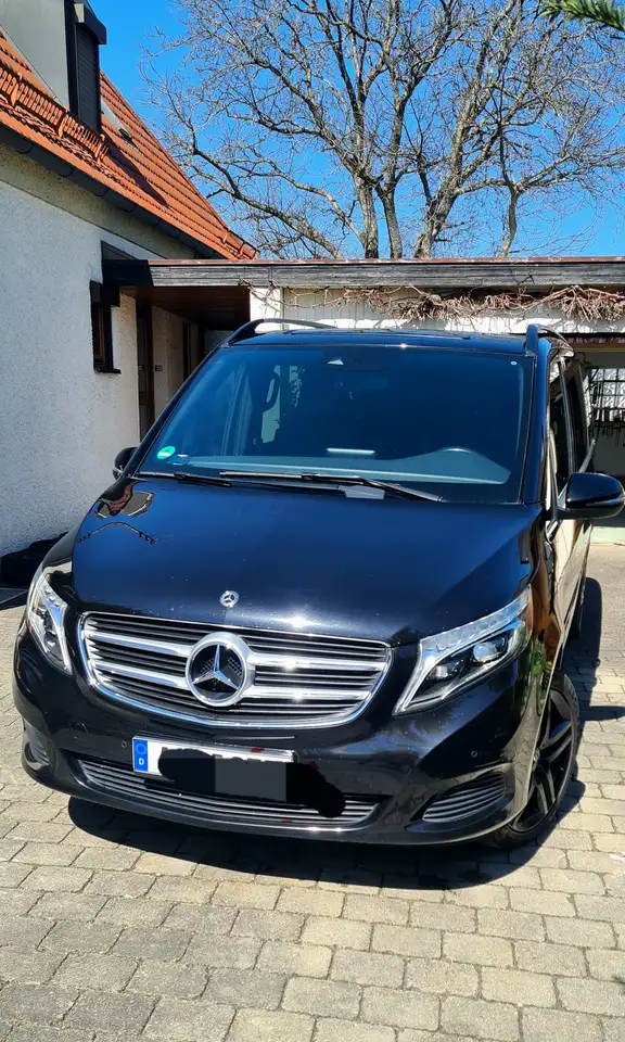 Mercedes-Benz V 250