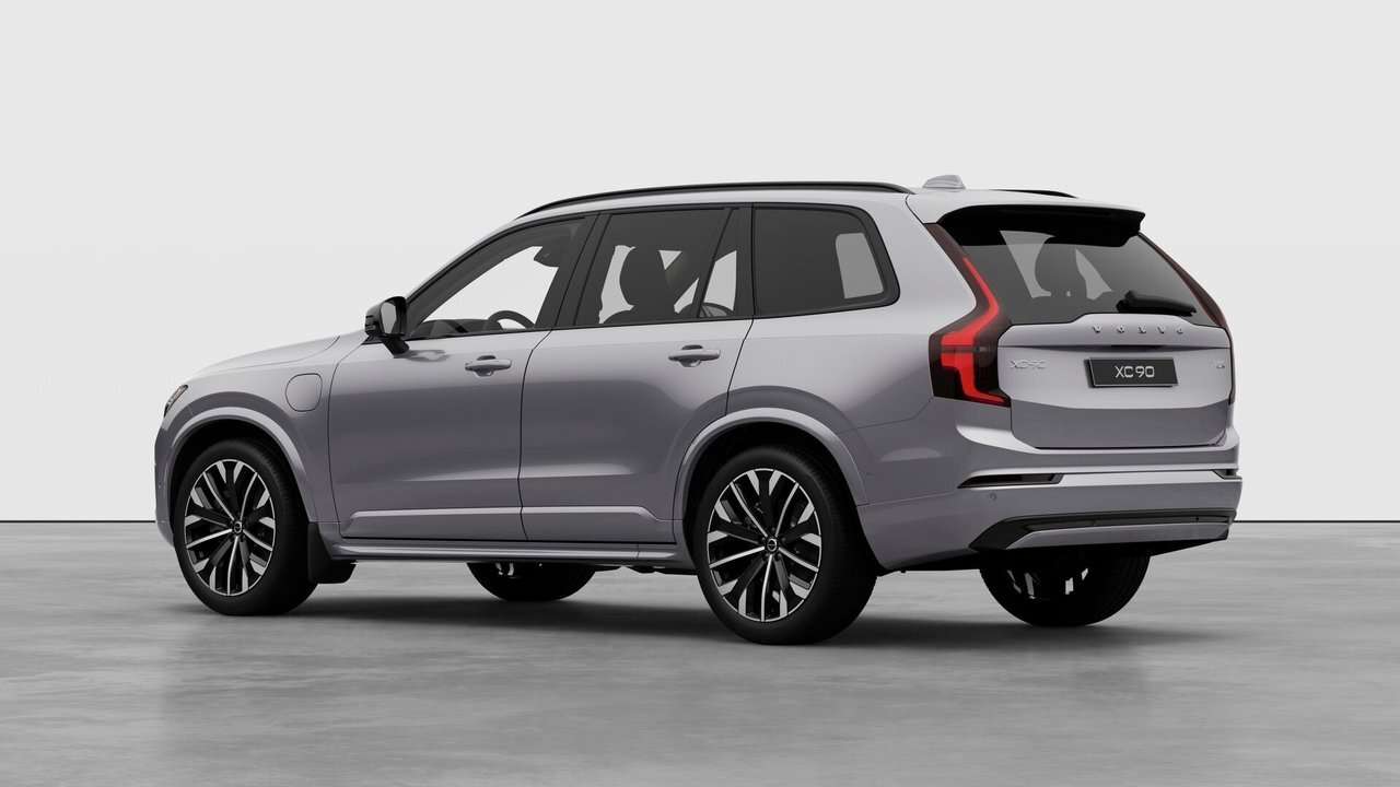 2026 Volvo XC90 Plus 7-Seater (Dark Theme) alt 2