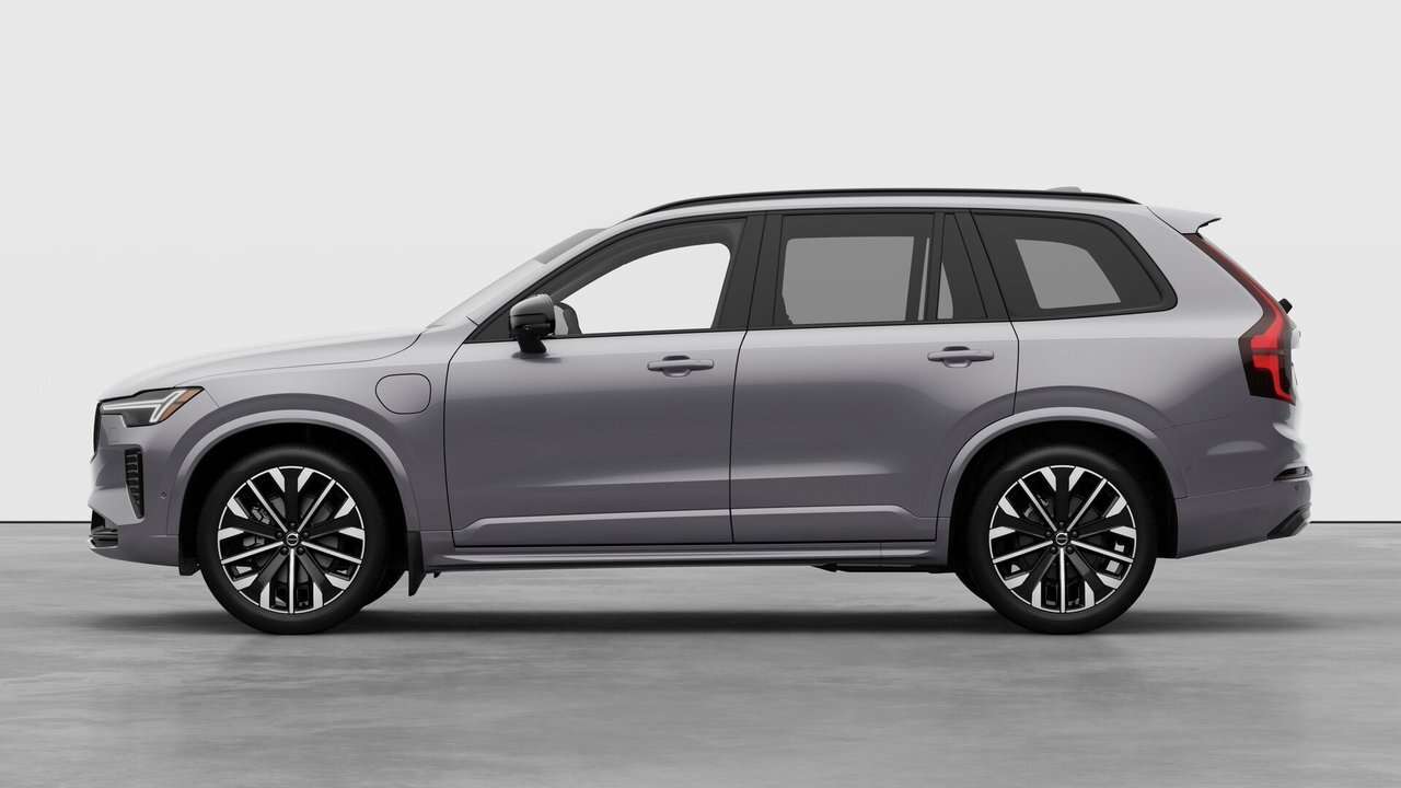 2026 Volvo XC90 Plus 7-Seater (Dark Theme) thumb 8