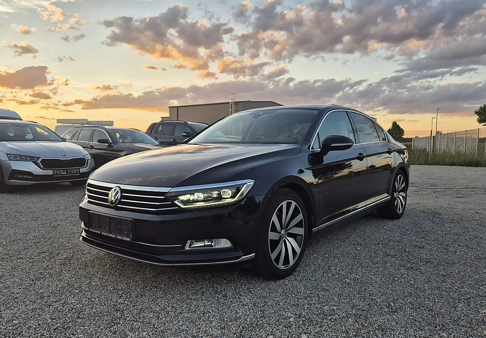 Volkswagen Passat Highline 2,0 TDI SCR DSG Schwarz - 2