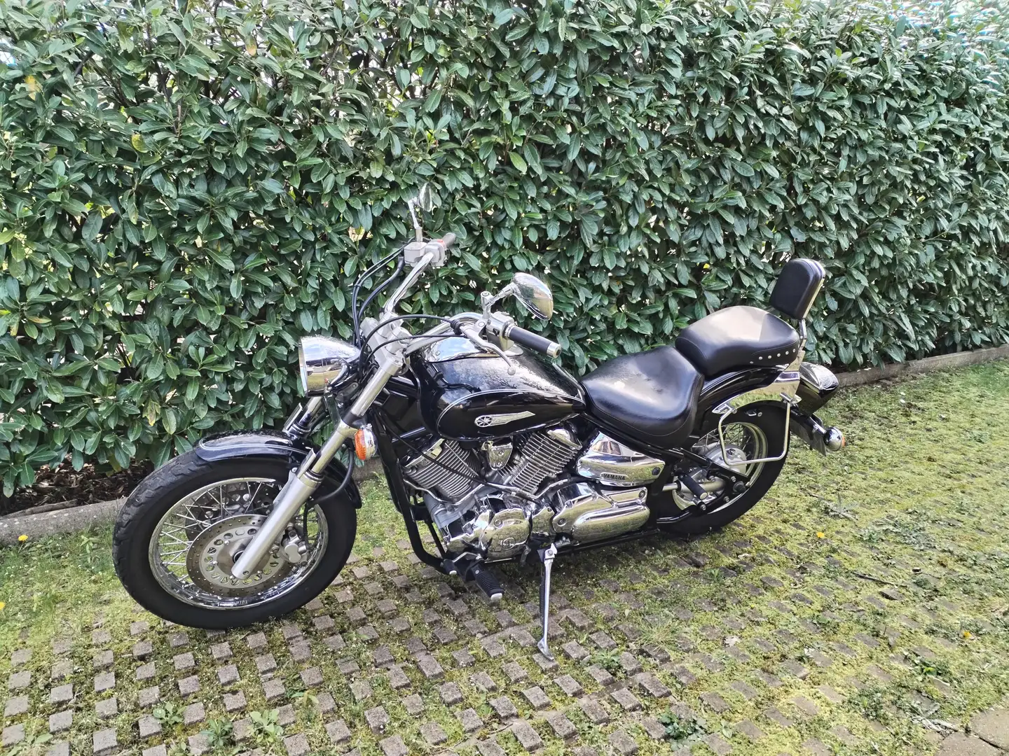 Yamaha XVS 1100 VP 05 Schwarz - 1