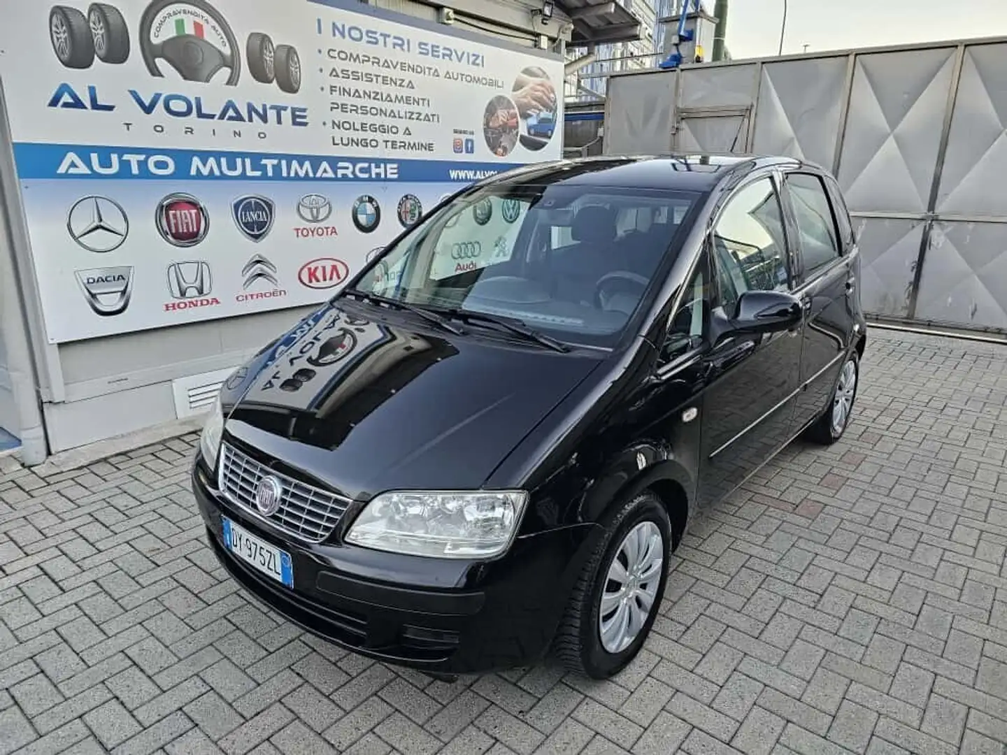 Fiat Idea 1.4 BlackStar Negru - 2