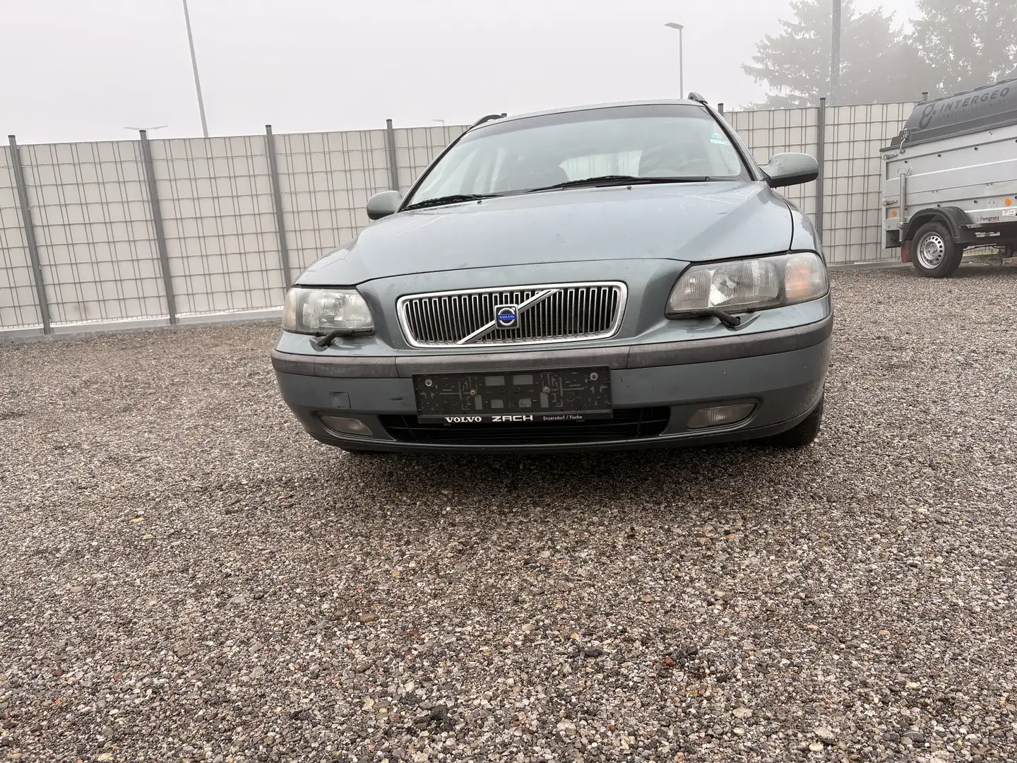 Volvo V70 D5 Grün - 2