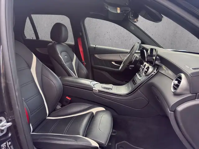 Mercedes-Benz GLC Class view 12