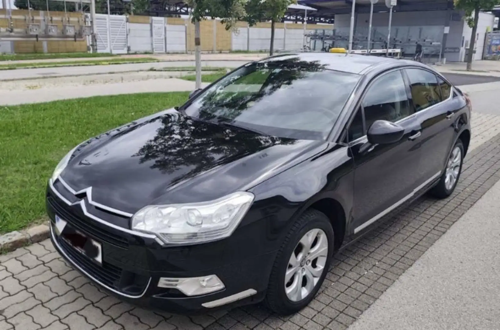 Citroen C5 2,0 HDI Exclusive VOLLAUSSTATTUNG Schwarz - 1