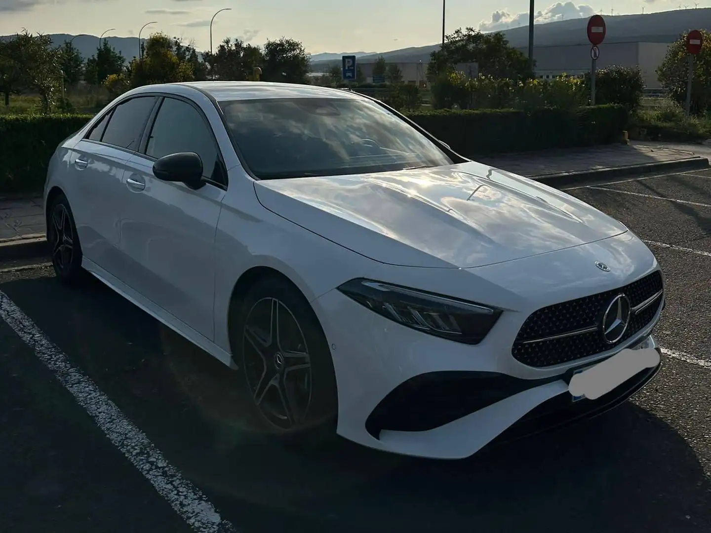 Mercedes-Benz A 200 A 200d Progressive Line Advanced 8G-DCT Progressive Line Advanced Blanco - 1