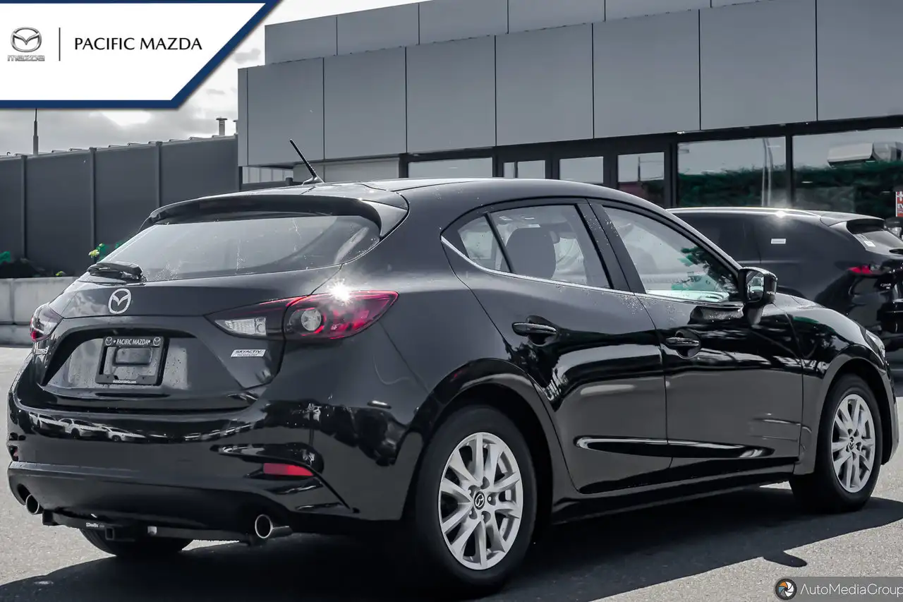Mazda 3 fotografie Mazda 3