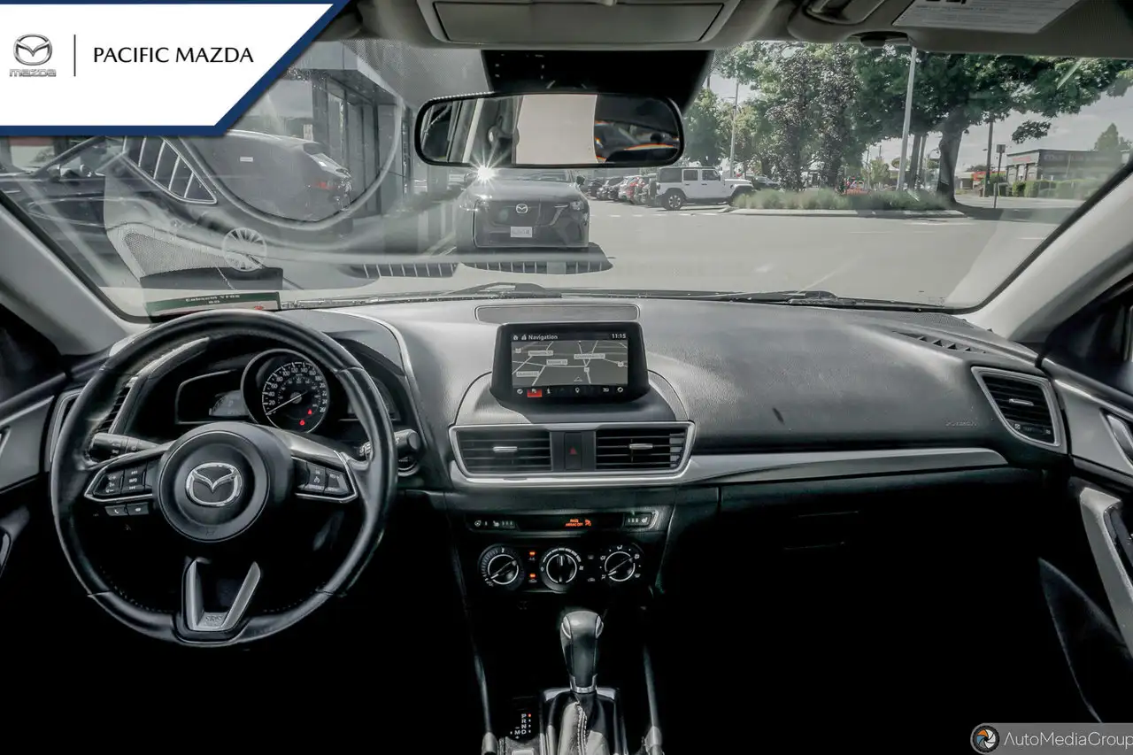 Mazda 3 fotografie Mazda 3