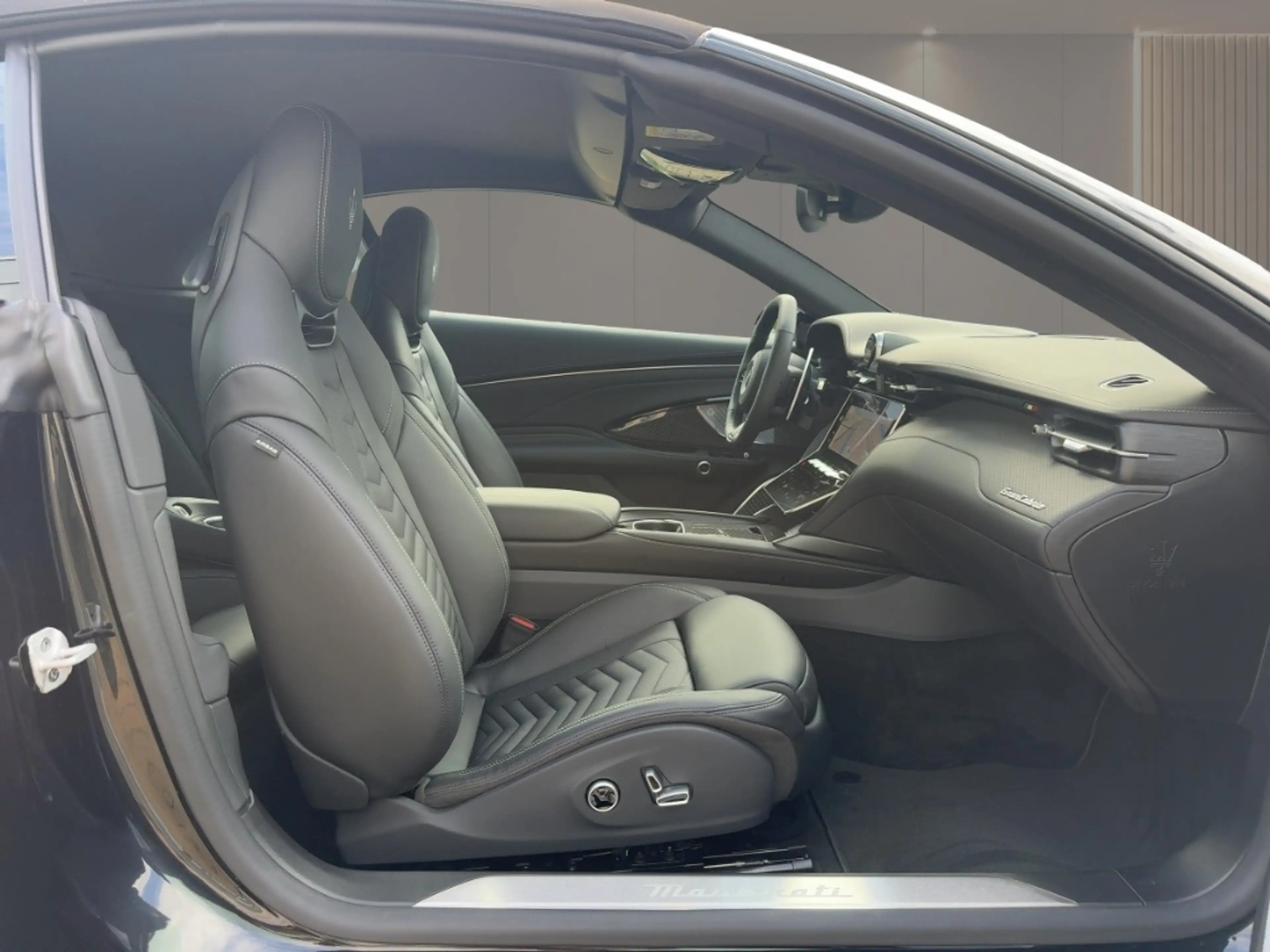 Maserati GranCabrio AWD 490PS /FACELIFT/MY27!/NEU/BLACK — photo 10