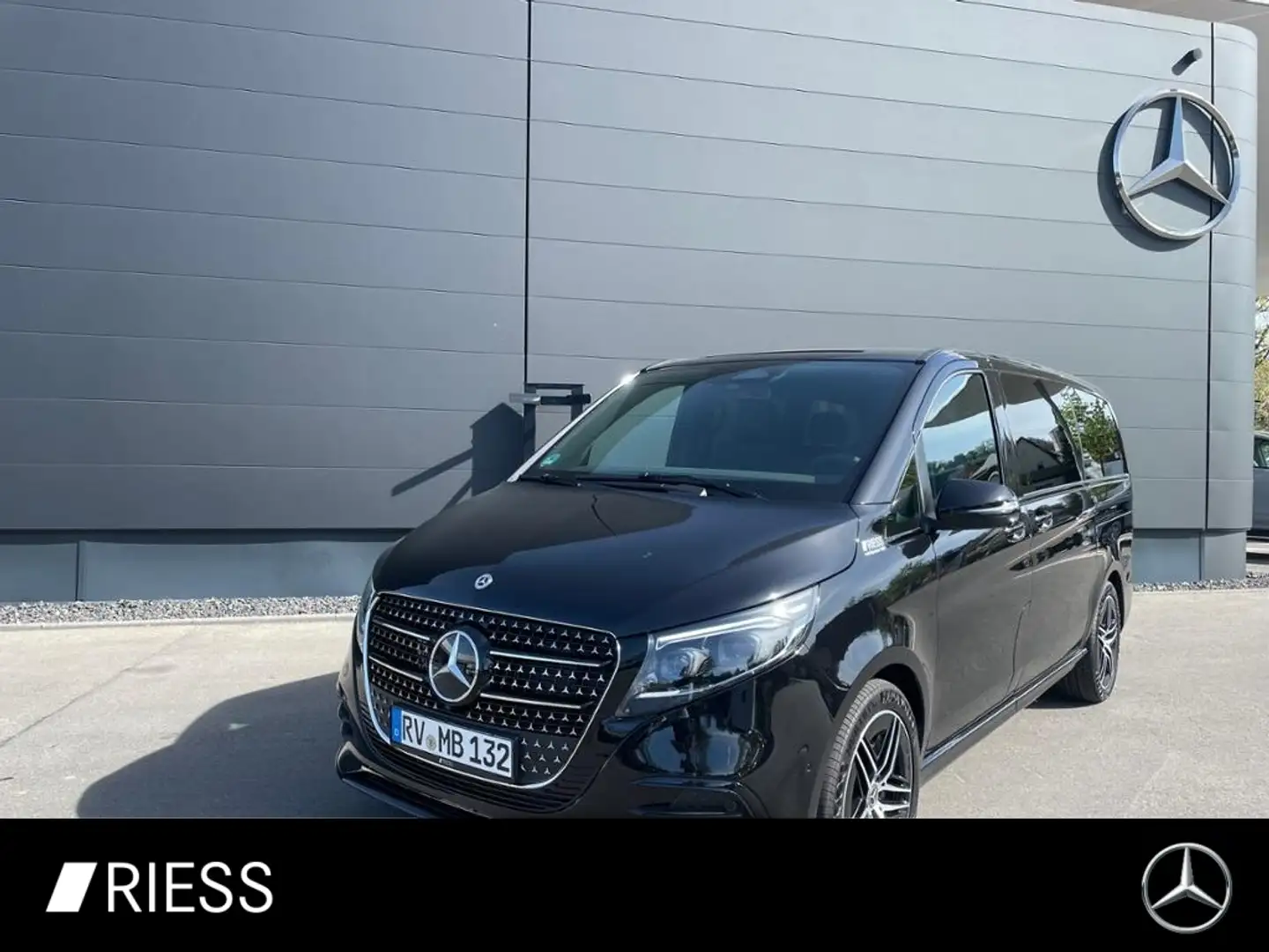 Mercedes-Benz V 300 d  AVANTGARDE Lang ALLRAD/AIRMATIC/8SITZE Schwarz - 1