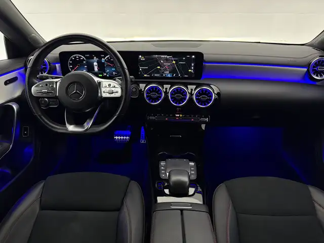 Mercedes-Benz Cla view 2