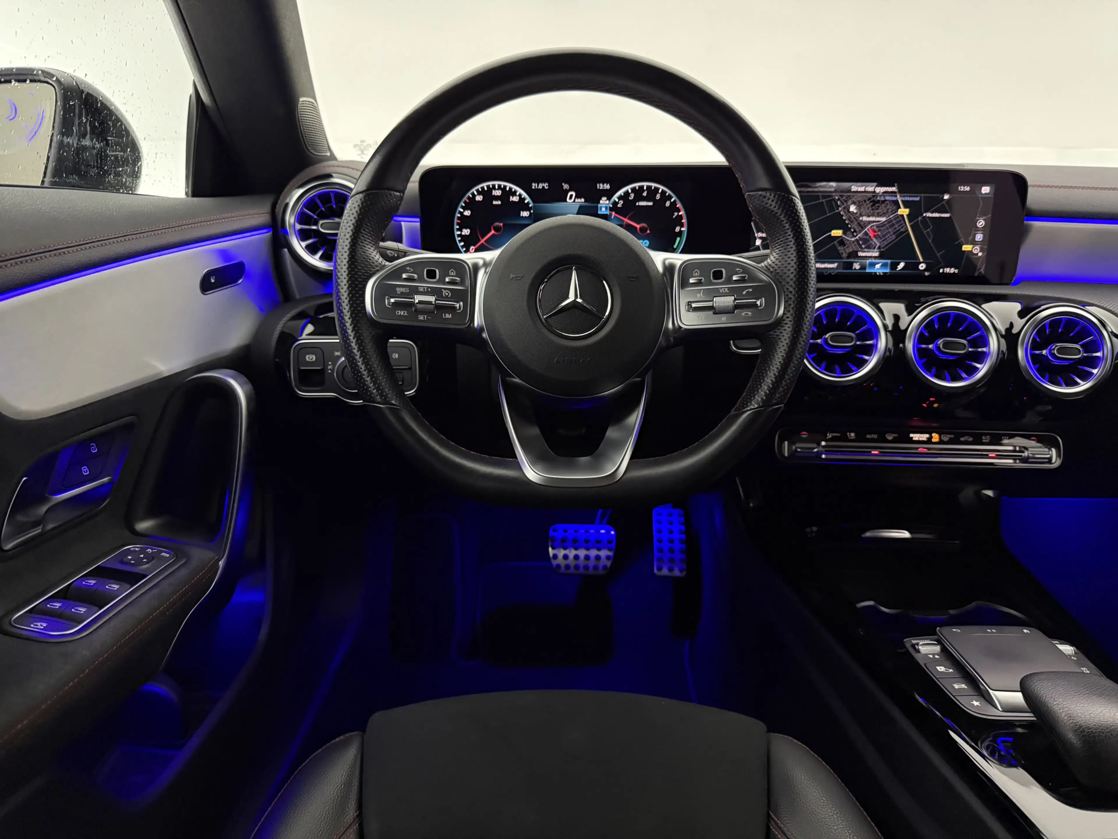 Mercedes-Benz CLA 250 Shooting Brake e AMG Limited | Camera | Virtual | — photo 13