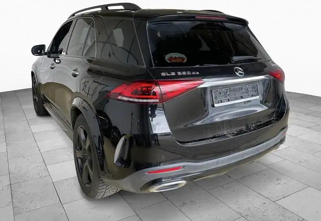 Mercedes-Benz Gle view 4
