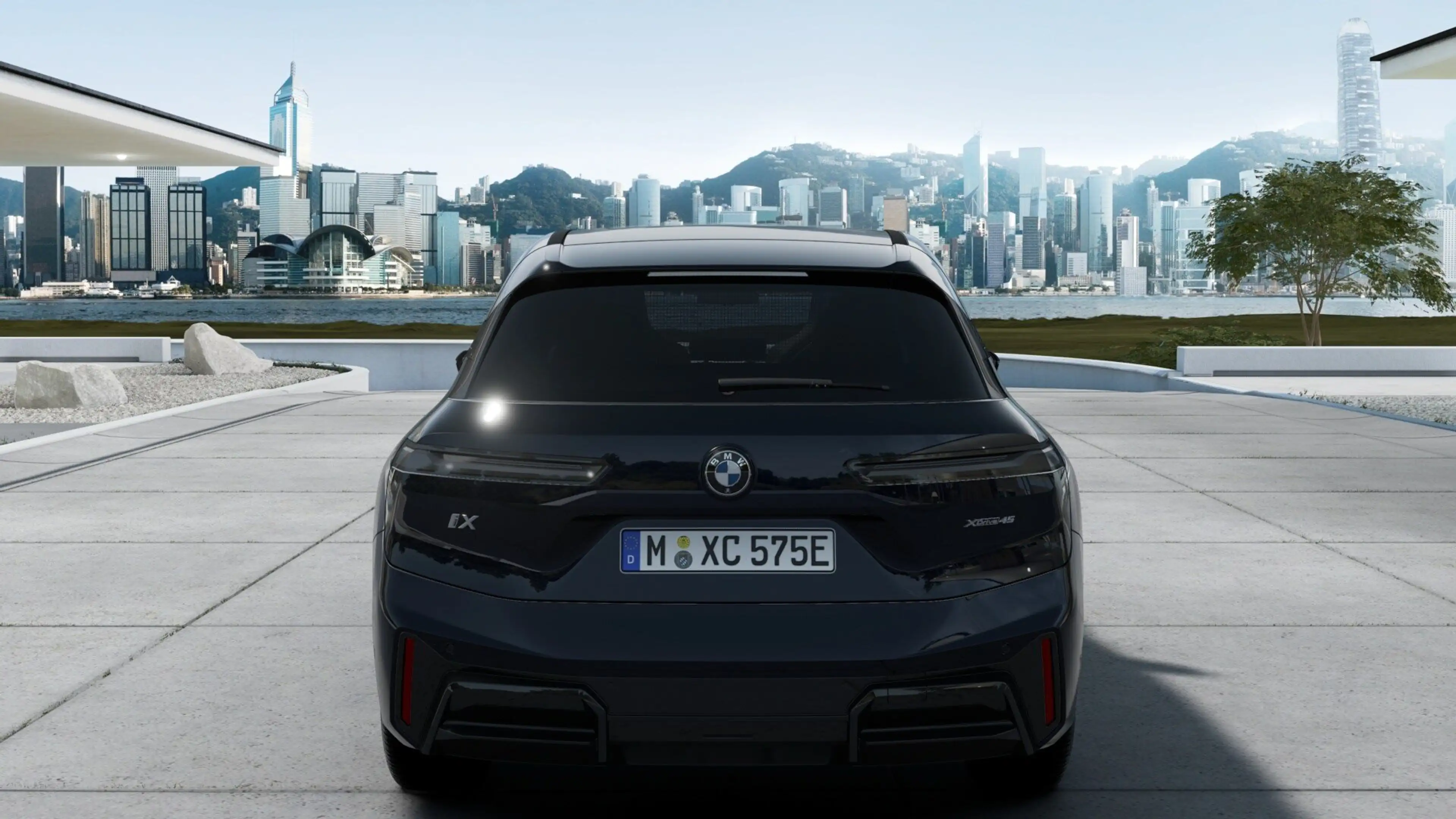 BMW iX xDrive45 — photo 3