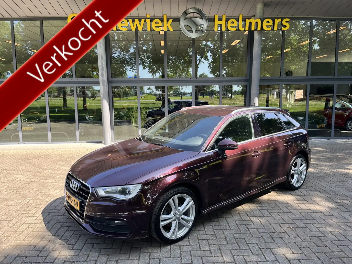 Audi A3 Sportback 1.4 TFSI Ambition Pro Line S g-tron | AU Red - 1