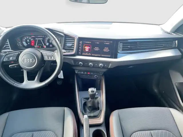 Audi A1 view 11